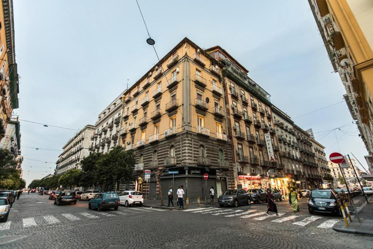 Morpheus Rooms Naples Exterior photo